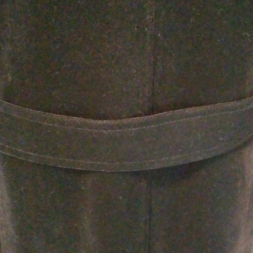 Gallery velveteen coat - Picture 4 of 4
